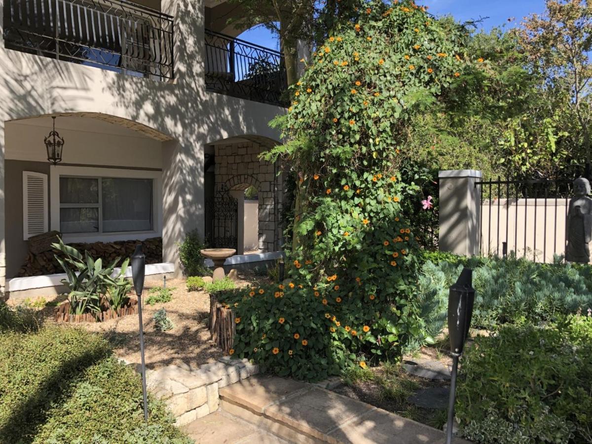 African Palm Cottage And Guesthouse Durbanville Dış mekan fotoğraf