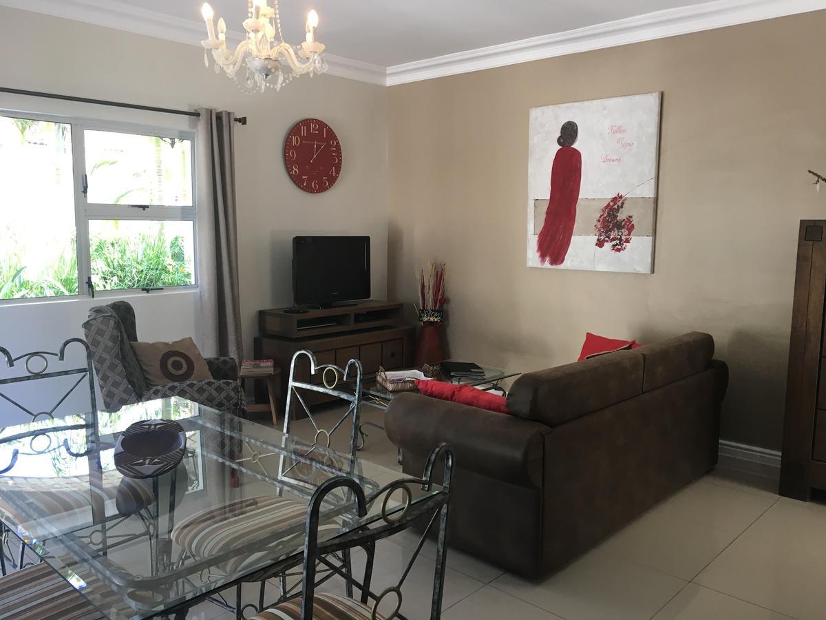 African Palm Cottage And Guesthouse Durbanville Dış mekan fotoğraf