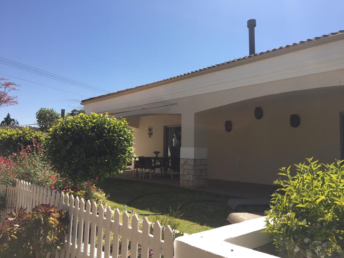 African Palm Cottage And Guesthouse Durbanville Dış mekan fotoğraf