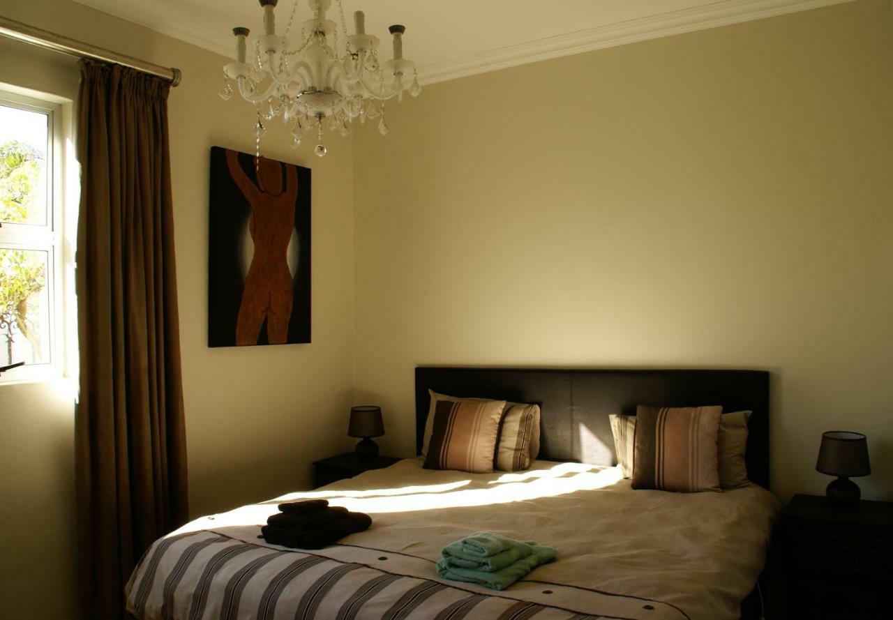 African Palm Cottage And Guesthouse Durbanville Dış mekan fotoğraf