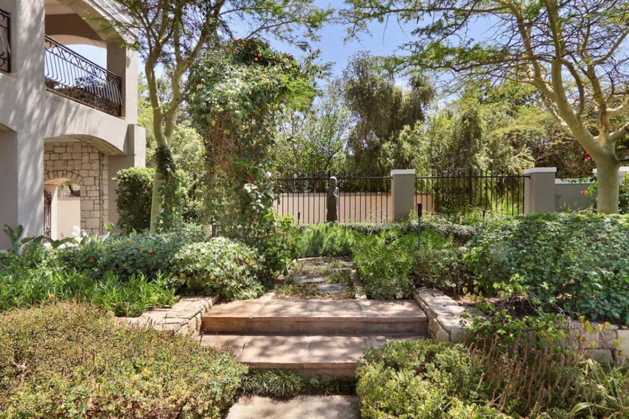 African Palm Cottage And Guesthouse Durbanville Dış mekan fotoğraf